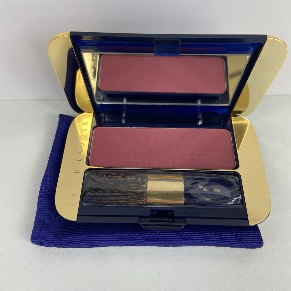 NEW Vtg Estee Lauder Powder Blush Plum 33 Makeup Compact .33 oz w/ Pouch